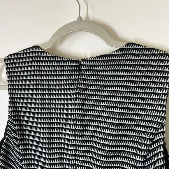 Classiques Entier Nordstrom Sleeveless Pattern Dress Size 8 - Picture 7 of 8